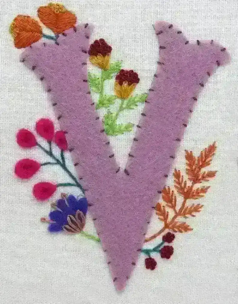 Folk Floral 'LOVE' PDF Pattern , PDF Download , StitchDoodles , embroidery hoop kit, embroidery kits for adults, embroidery kits for beginners, hand embroidery, modern embroidery kits, PDF pattern, unique embroidery kits , StitchDoodles , shop.stitchdoodles.com