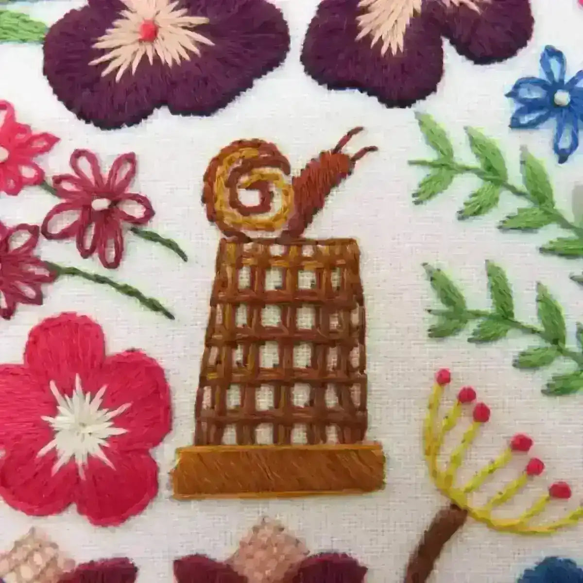 Garden Glory, Hand Embroidery Pattern , PDF Download , StitchDoodles , embroidery hoop kit, embroidery kits for adults, embroidery kits for beginners, hand embroidery, modern embroidery kits, PDF pattern, unique embroidery kits , StitchDoodles , shop.stitchdoodles.com