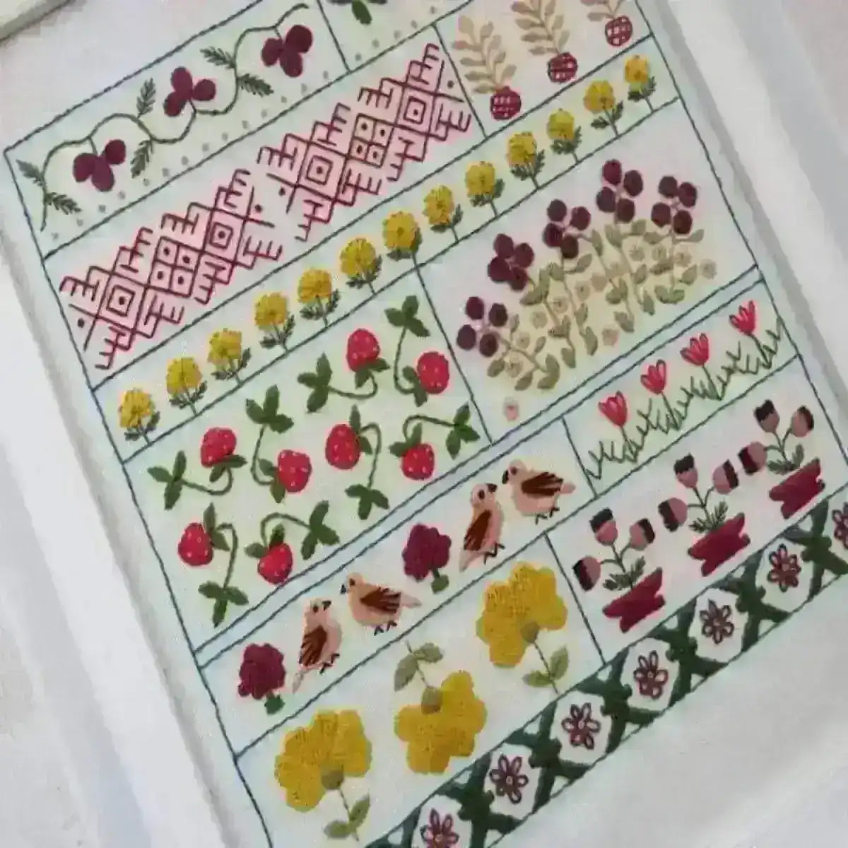 Spring Sampler, PDF Hand Embroidery Pattern , PDF Download , StitchDoodles , embroidery hoop kit, embroidery kit for adults, embroidery kit for beginers, hand embroidery, PDF pattern , StitchDoodles , shop.stitchdoodles.com