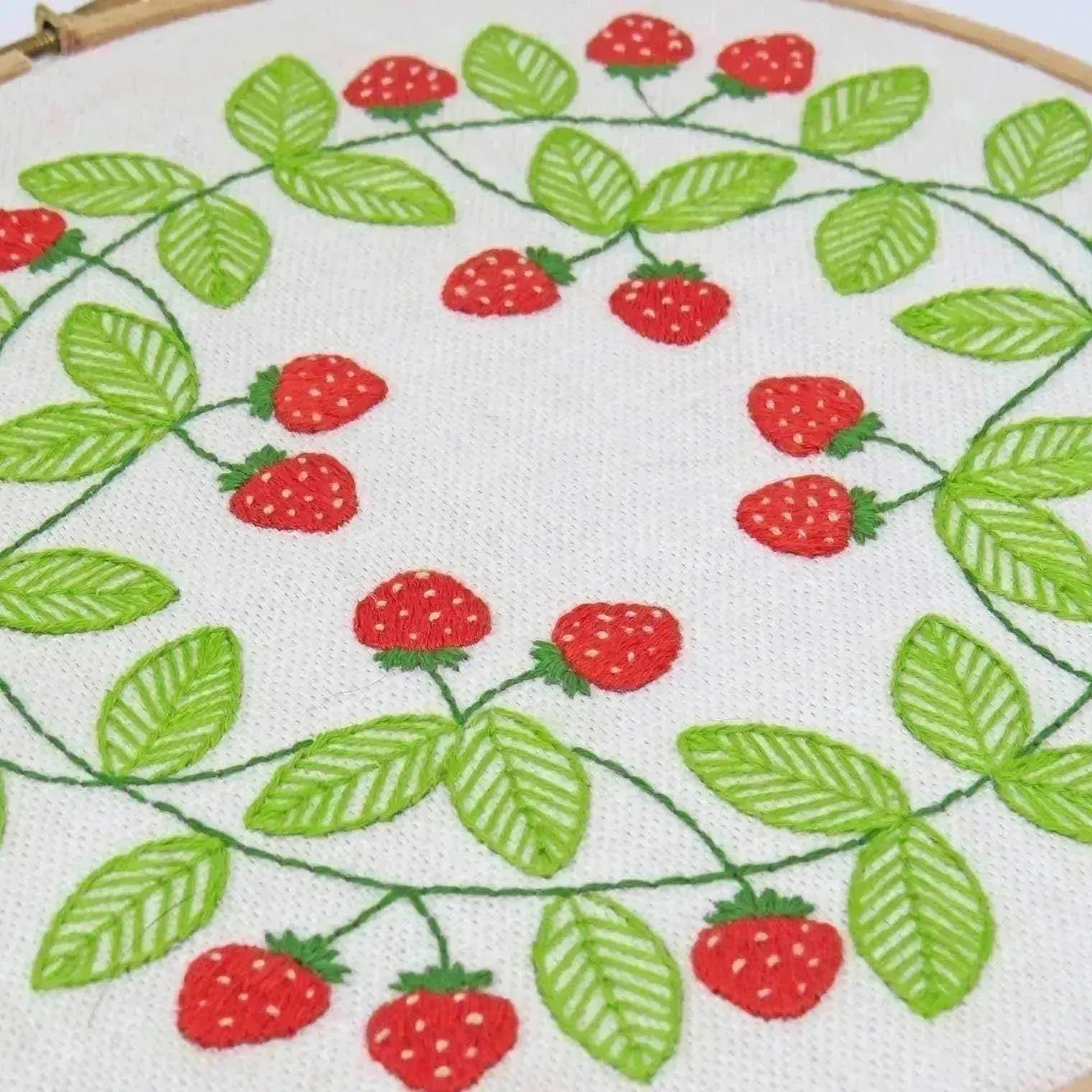 Strawberry Swirl, Hand Embroidery Pattern , PDF Download , StitchDoodles , embroidery hoop kit, embroidery kit for adults, embroidery kit for beginners, embroidery kits for adults, embroidery kits for beginers, hand embroidery, modern embroidery kits, PDF pattern , StitchDoodles , shop.stitchdoodles.com
