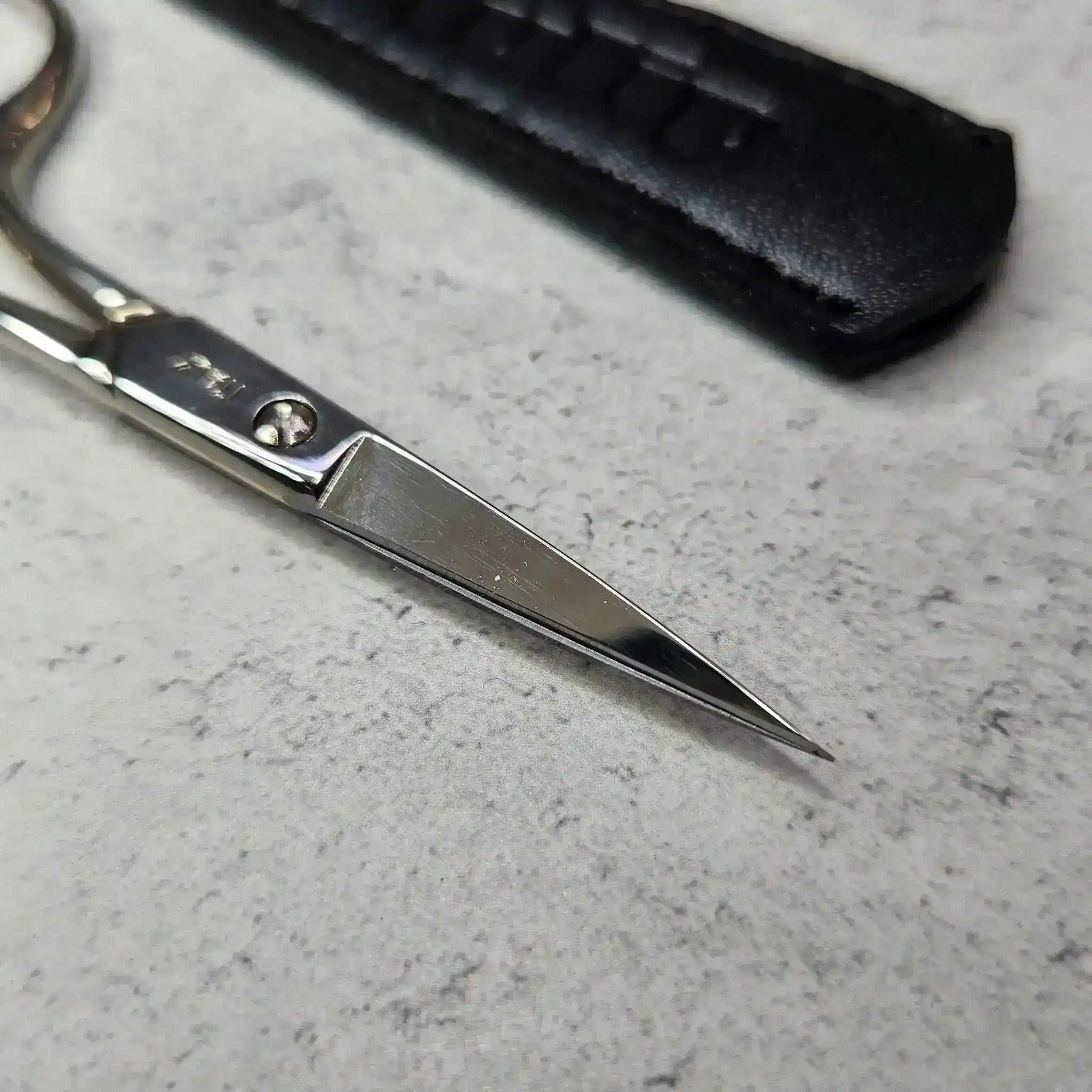 Tulip Royal Silver Scissors , Embroidery Supplies , Tulip , craft scissors, embroidery scissors, hand embroidery, needlework scissors, new, tulip , StitchDoodles , shop.stitchdoodles.com