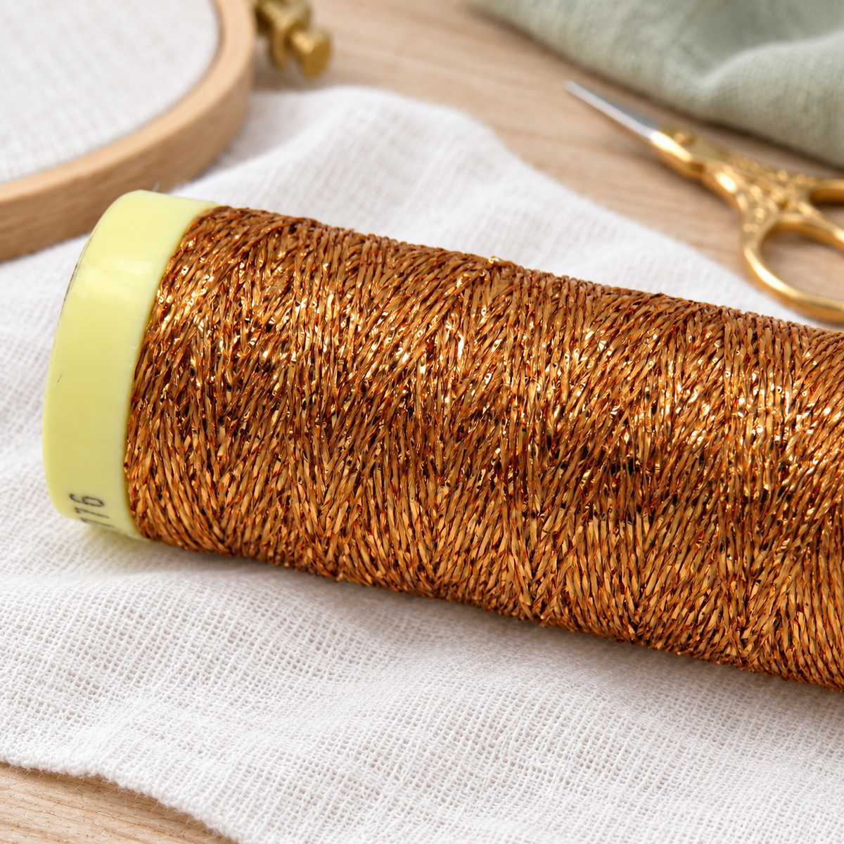 Gutermann Metallic Effect Thread 50m Gold Col. 036
