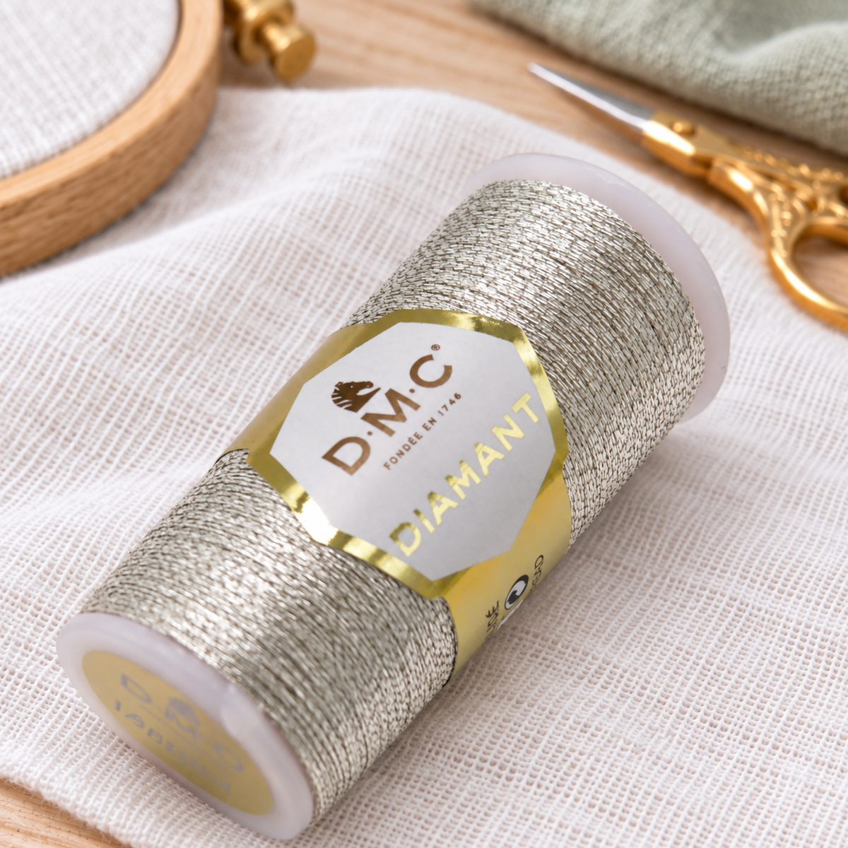DMC DIAMANT Metalic Silver Thread 35m Col. 380