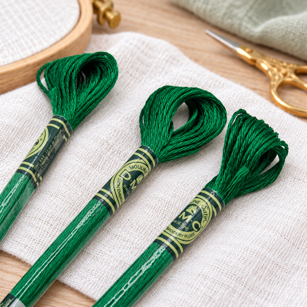 DMC MOULINE Satin Green Thread 8m Col. S909
