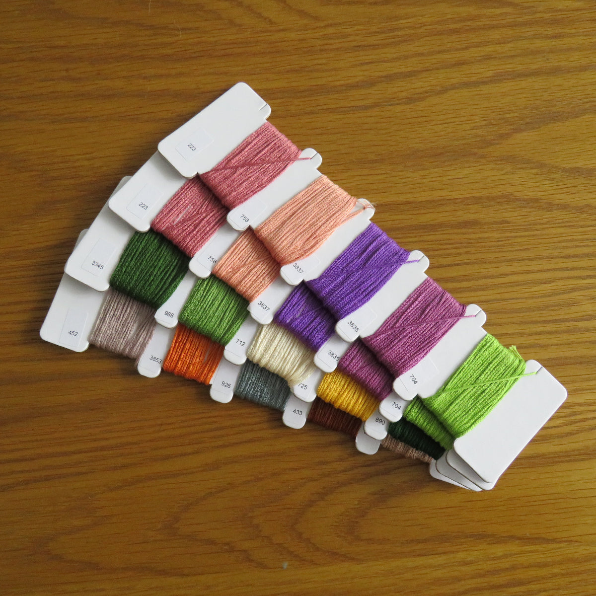 Floss thread cards
