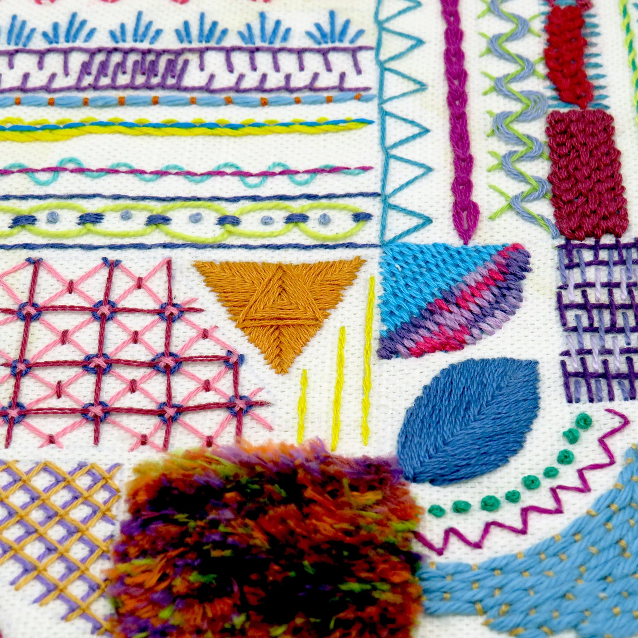 This Stitch Flora, Pre Printed Fabric Panel PLUS PDF Pattern is such a pretty design and a really nice easy pattern to sit and stitch without having to follow complex directions. You can follow the stitches used or decide on your own as you go and create your own stitchdoodle!