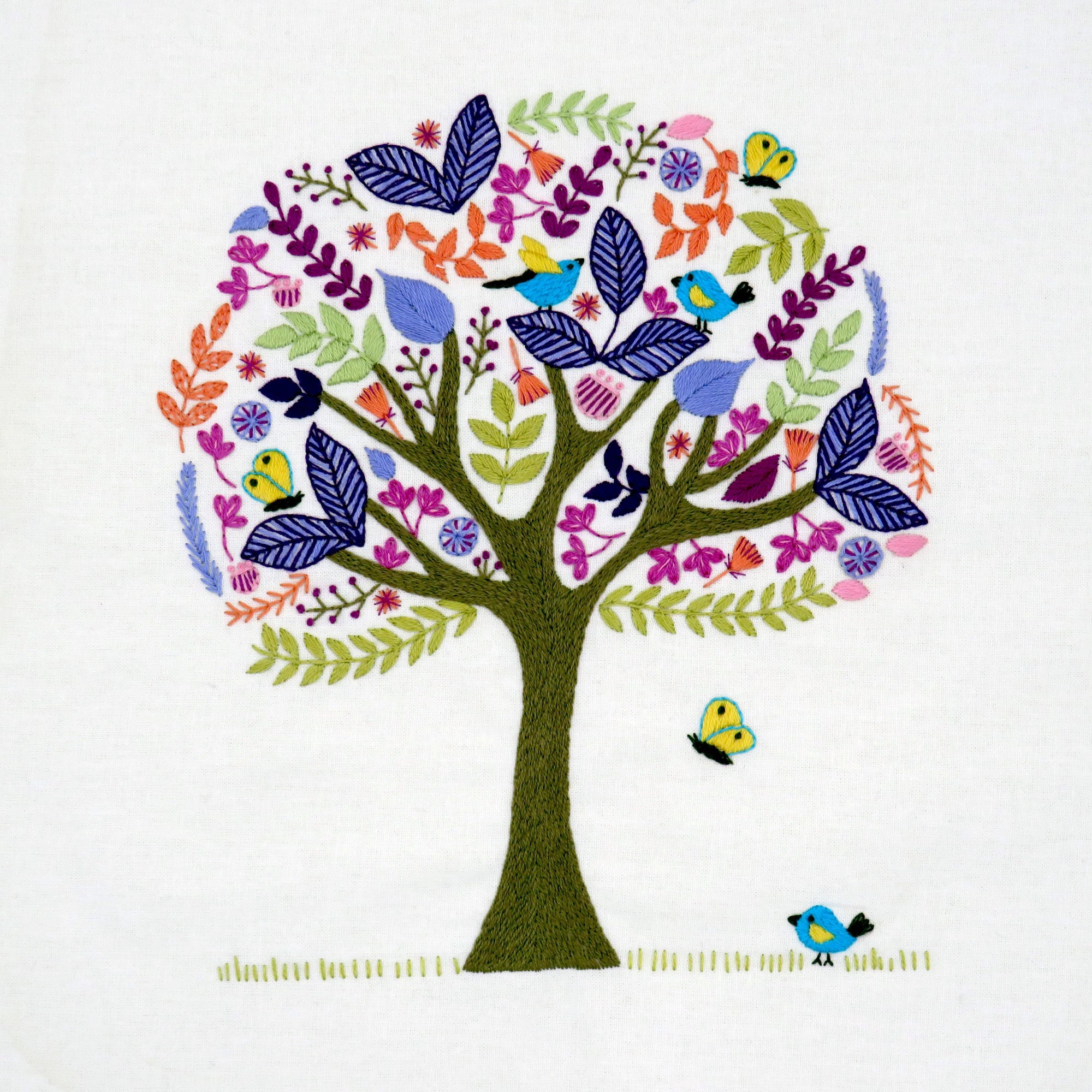 This modern Folk Tree Stitchery, Hand Embroidery Kit is so much fun to stitch. It incorporates a variety of simple stitches along with lots of colour and inspiration.