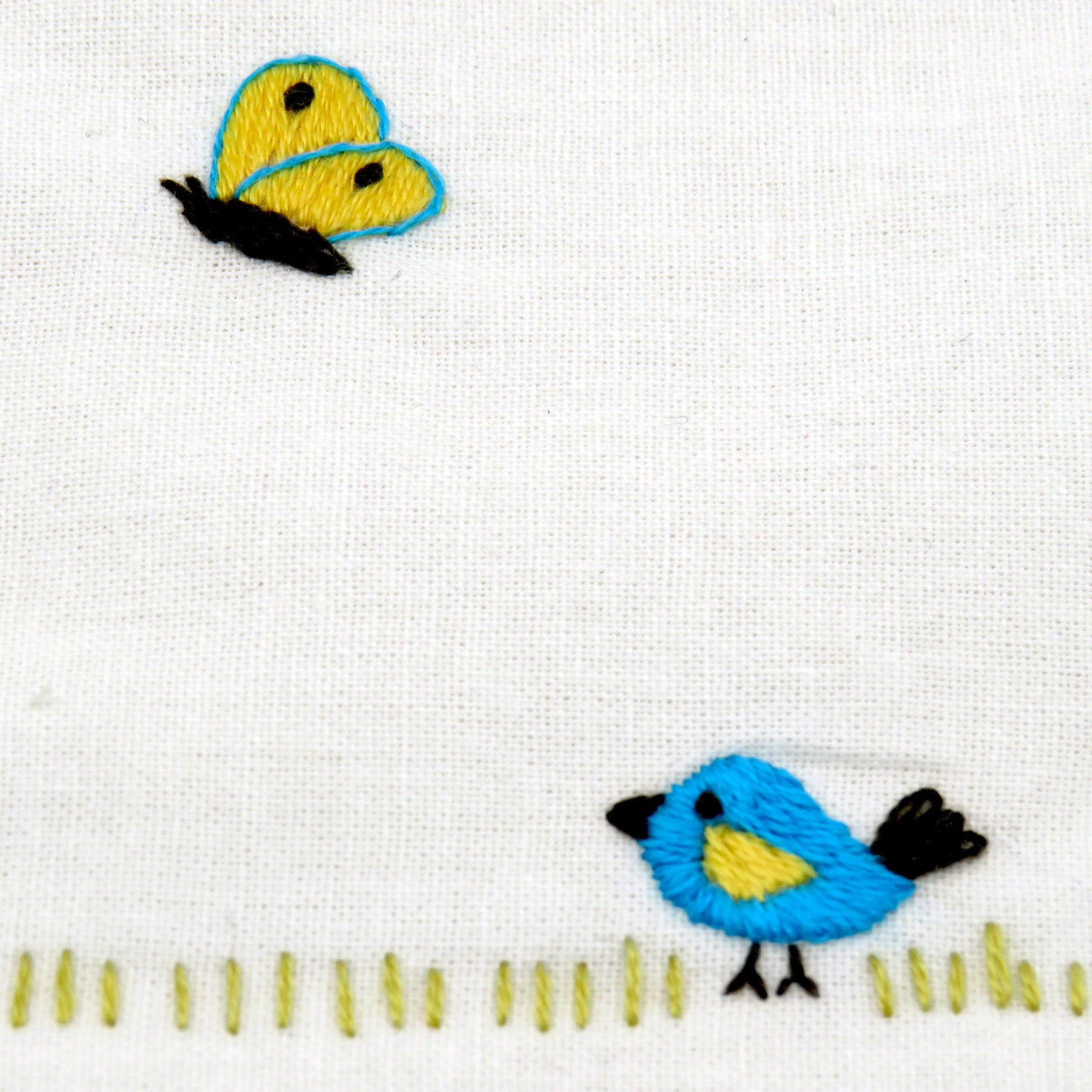 This modern Folk Tree Stitchery, Hand Embroidery Kit is so much fun to stitch. It incorporates a variety of simple stitches along with lots of colour and inspiration.