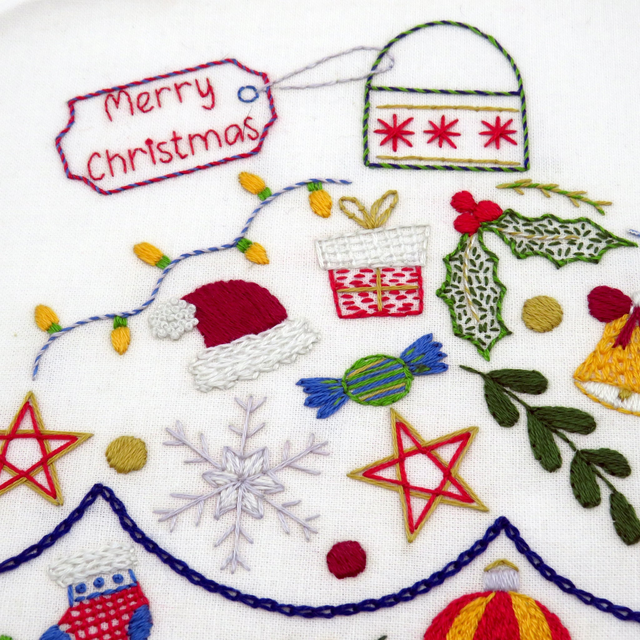 Delight in creating your own beautiful Christmas embroidery pattern in December. Stitch one festive element every day of Advent and experience the joy of counting down to Christmas. Let your creativity shine as you work with fabric, colorful threads, and a variety of lovely stitches!