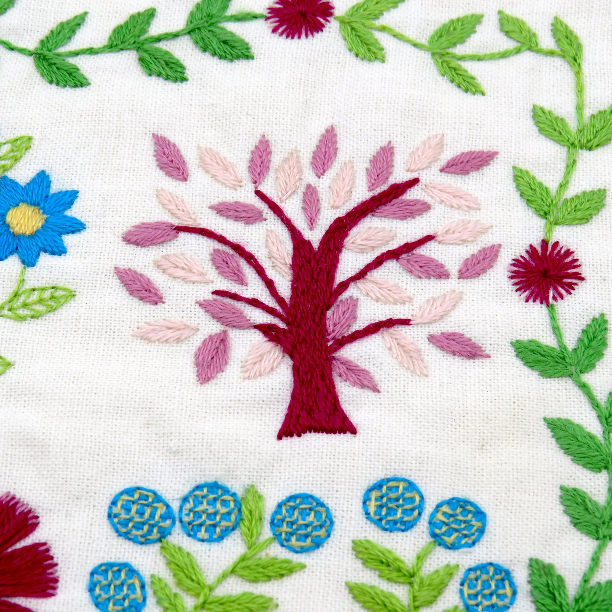 Baltimore Stitchery Hand Embroidery Pattern Design
Baltimore album quilts fascinate me and I love looking at the many variations of them that have been created over many many years. This pattern is inspired by them and I loved every minute of stitching it and really hope you will too.

The Design is approximately 7.5 x 9.5 inches when complete.
