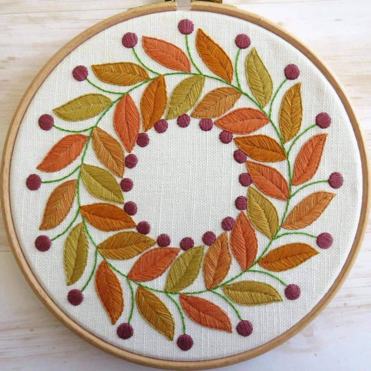 Wildflowers Embroidery Pattern Video Tutorial, Beginner Embroidery PDF  Pattern, Botanical Embroidery Designs -  Canada