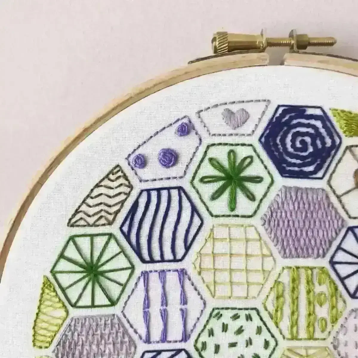 Hexagon Sampler to learn 20 hand embroidery Stitches , PDF Download , StitchDoodles , embroidery hoop kit, embroidery kits for beginners, hand embroidery, PDF pattern, unique embroidery kits , StitchDoodles , shop.stitchdoodles.com