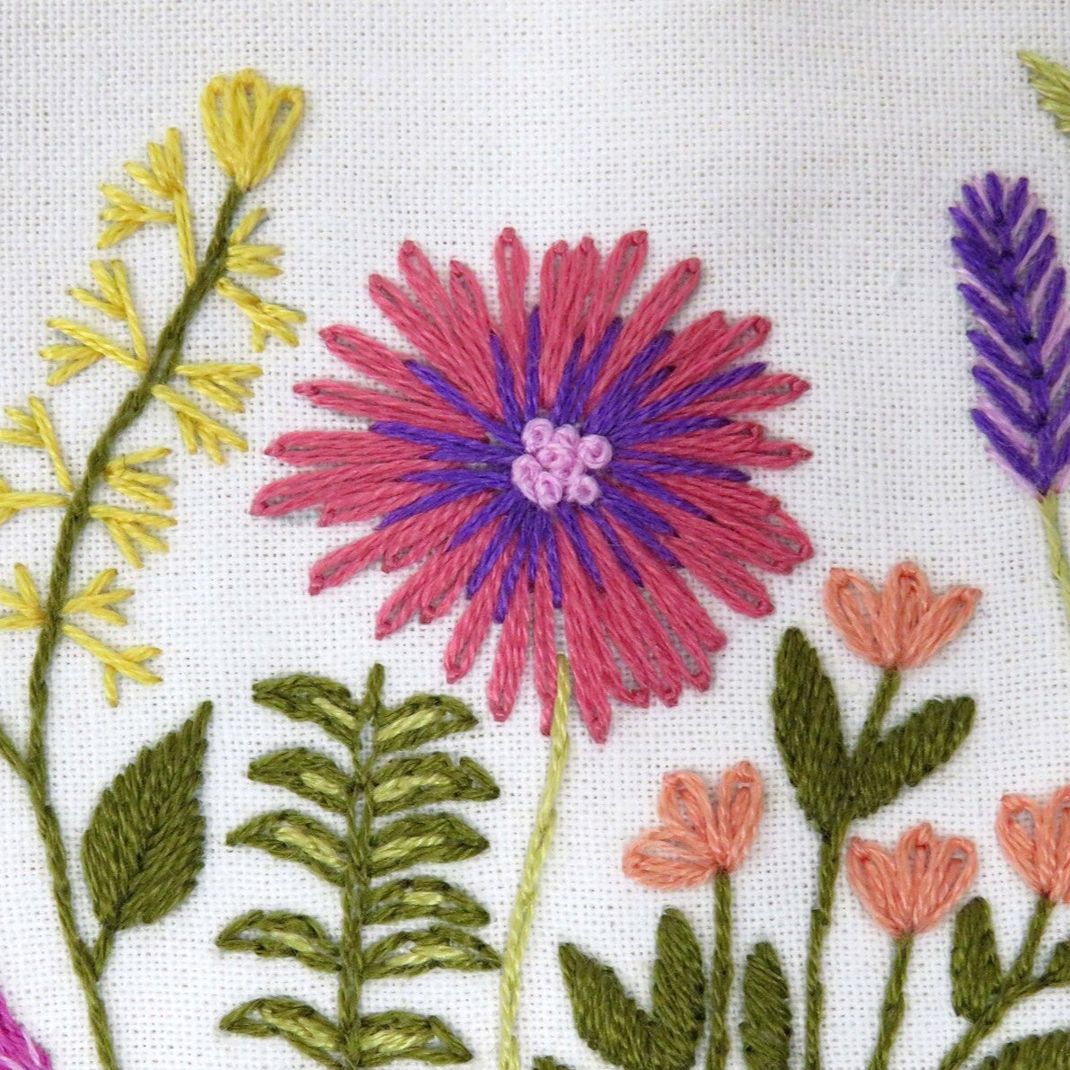 Meadow Flowers Embroidery Kit for Beginners