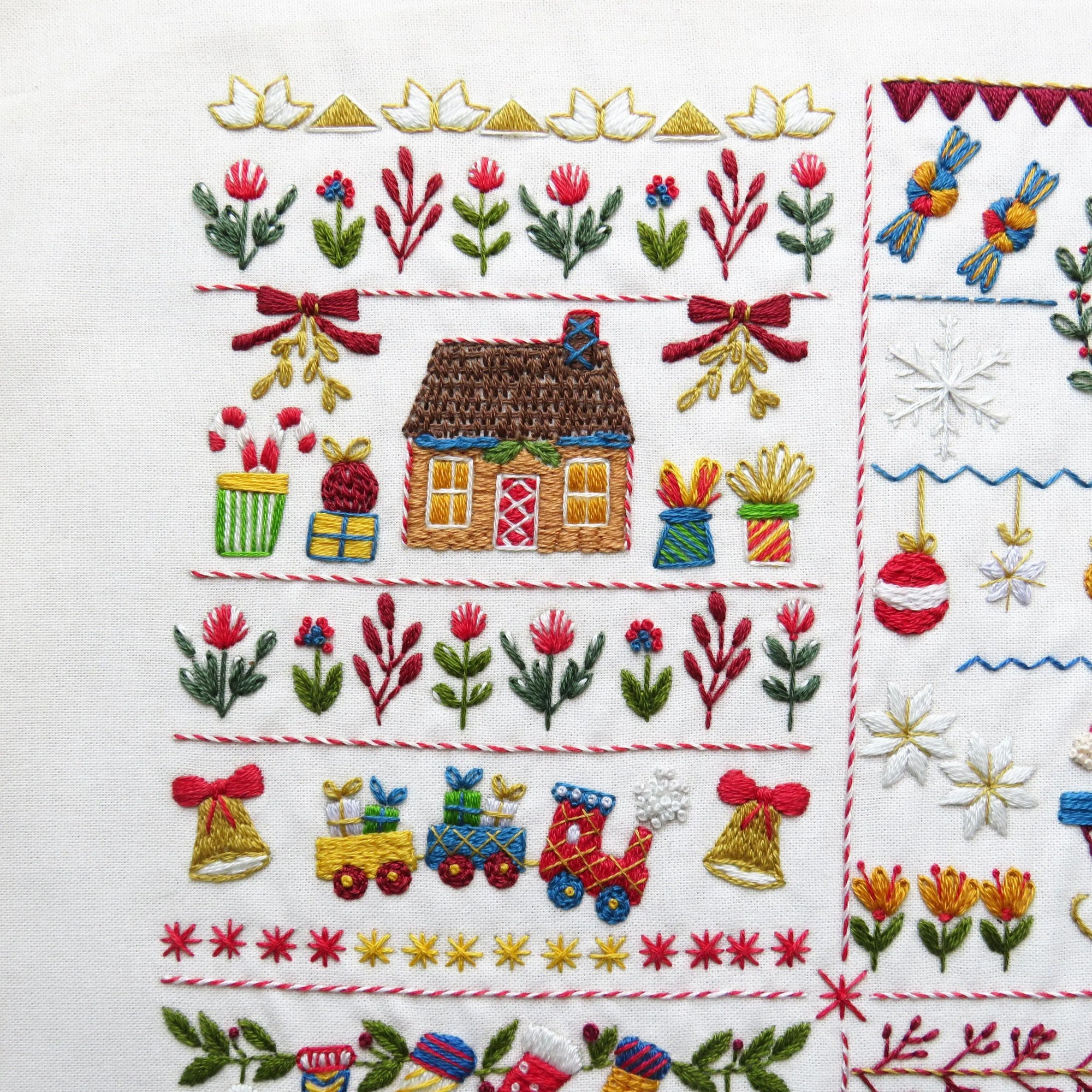 Jolly Christmas Hand Embroidery Kit, Pre Printed Fabric a Festive Beginner Stitch A long Holiday Gift